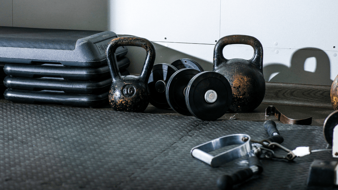 Quels revêtements de sol choisir pour un home gym durable et sécurisé ?