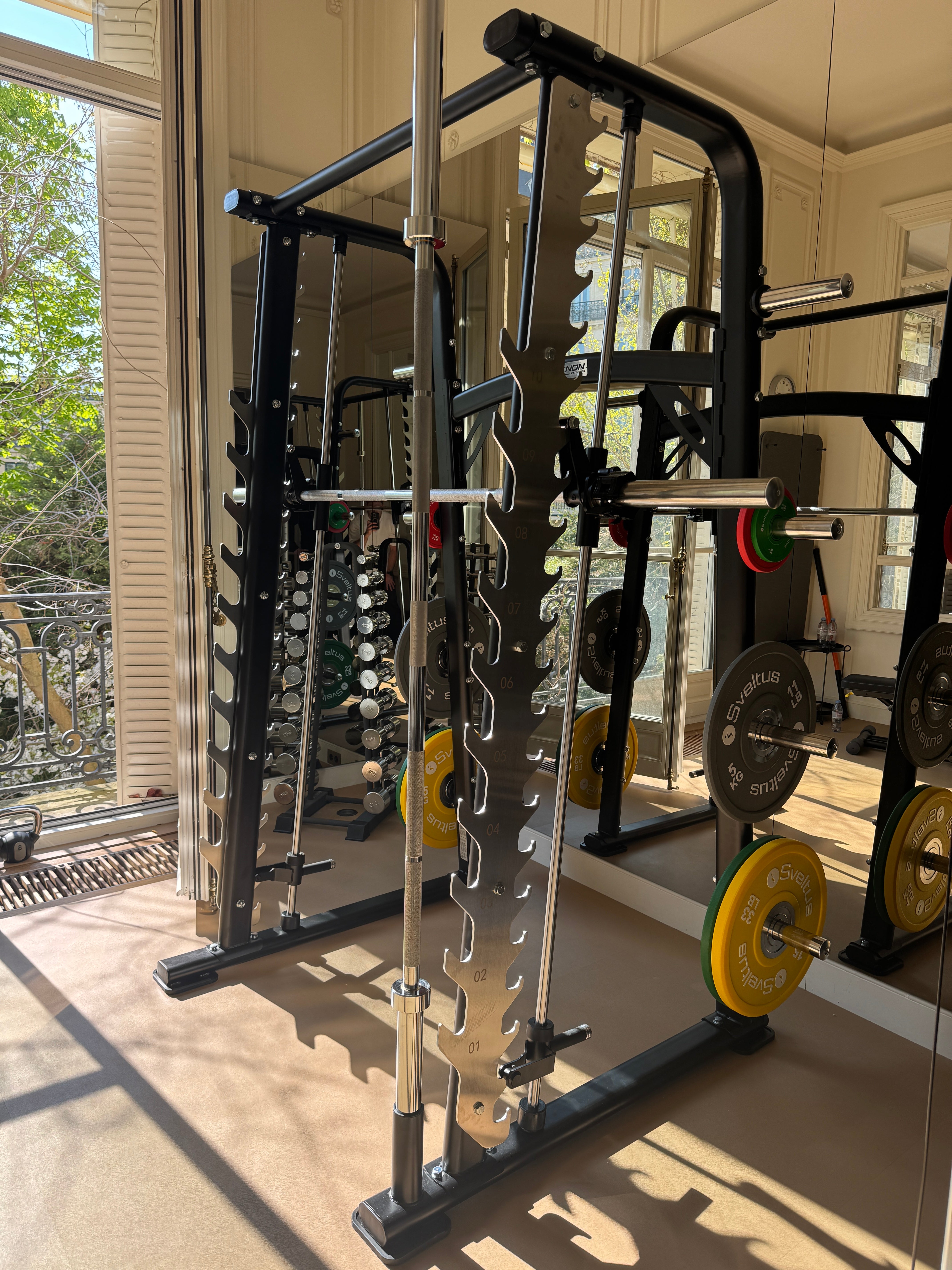 LOCATION Multipower Squat Musculation Professionnel – Shooting / Tournage / Événement (Exposition)